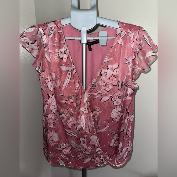 White House Black Market Tops - White House Black Market Blush Floral Blouse